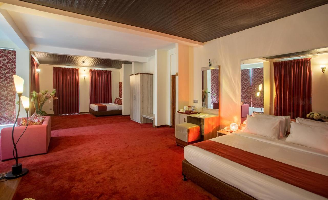 Hotel The Wind Castle Nuwara Eliya Exterior foto