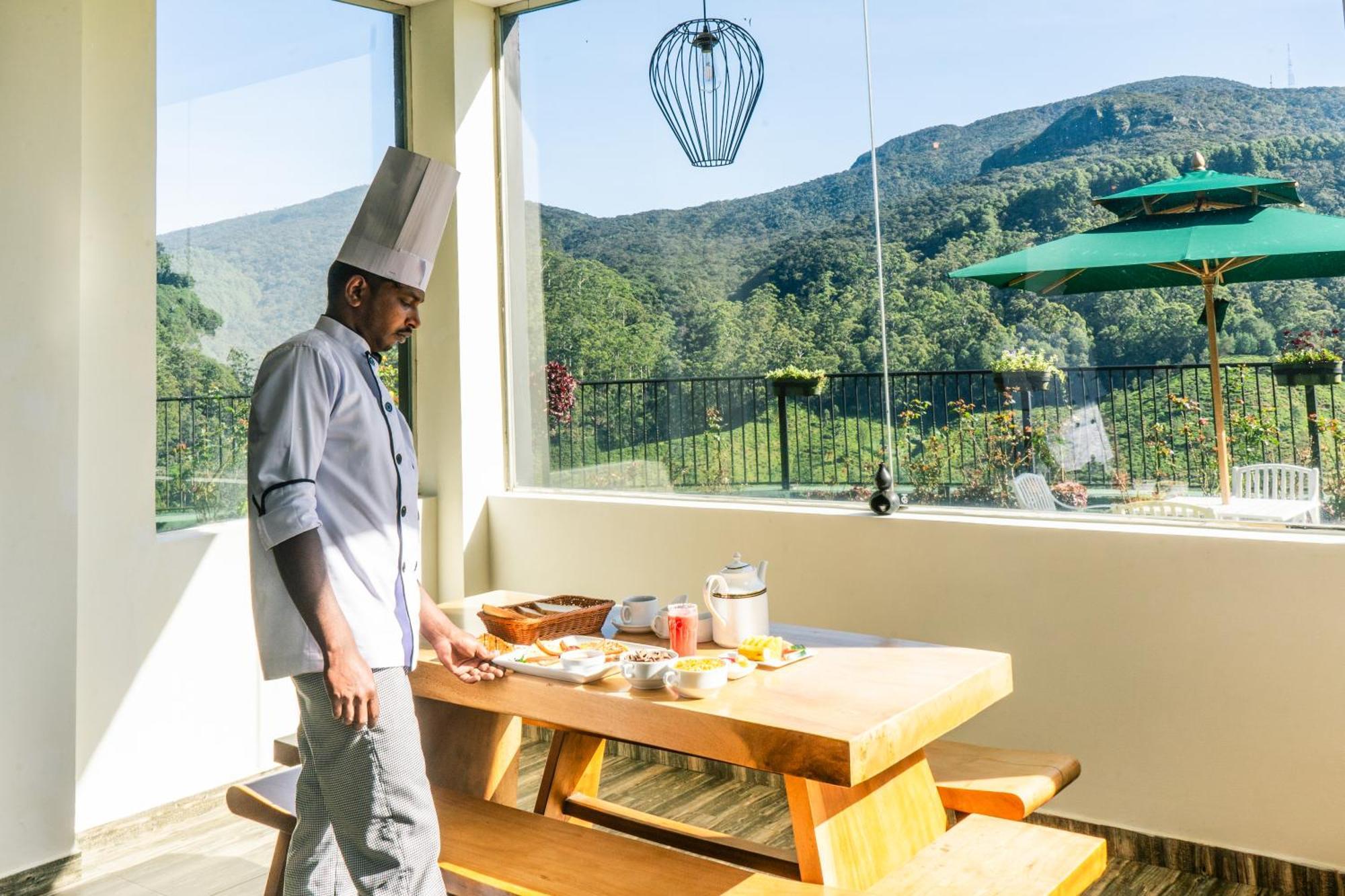 Hotel The Wind Castle Nuwara Eliya Exterior foto