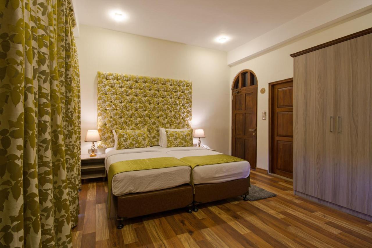Hotel The Wind Castle Nuwara Eliya Exterior foto
