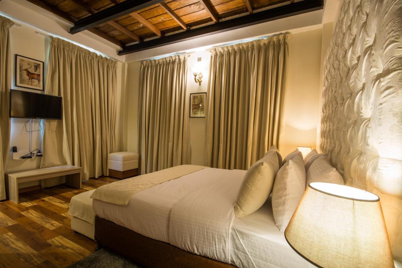 Hotel The Wind Castle Nuwara Eliya Exterior foto